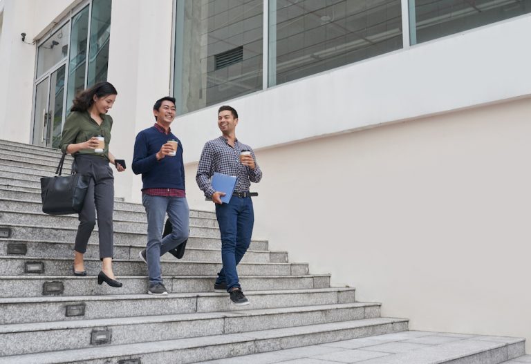 Desk Exercise or Walking to Work: Which is Better for Weight Loss?