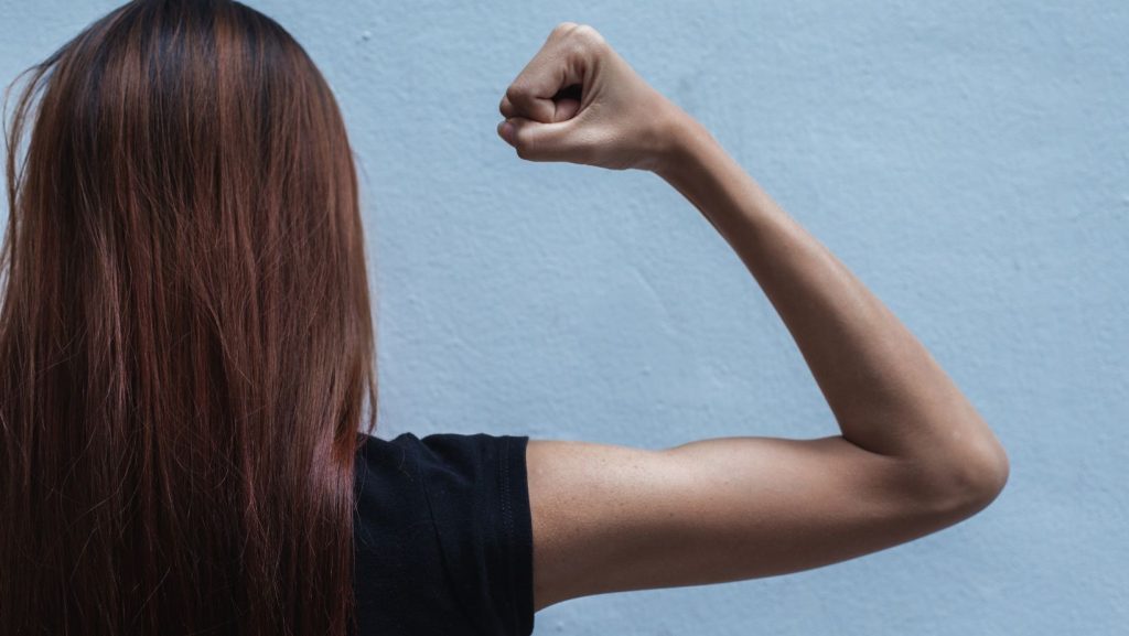 10 Minute Shoulder Workout You Can Do Anywhere