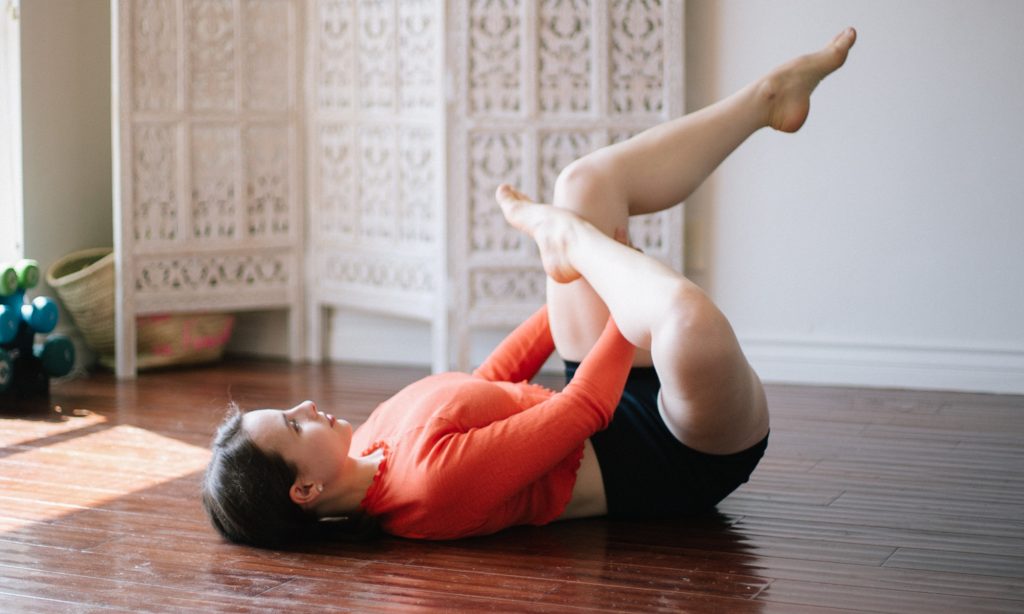 Best Stretches for Tight Hips - Piriformis- figure 4