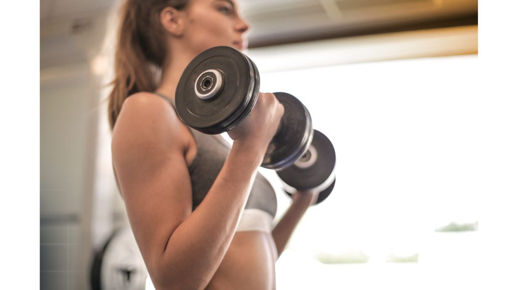 10-Minute Bicep Workout - Dumbbell Curls