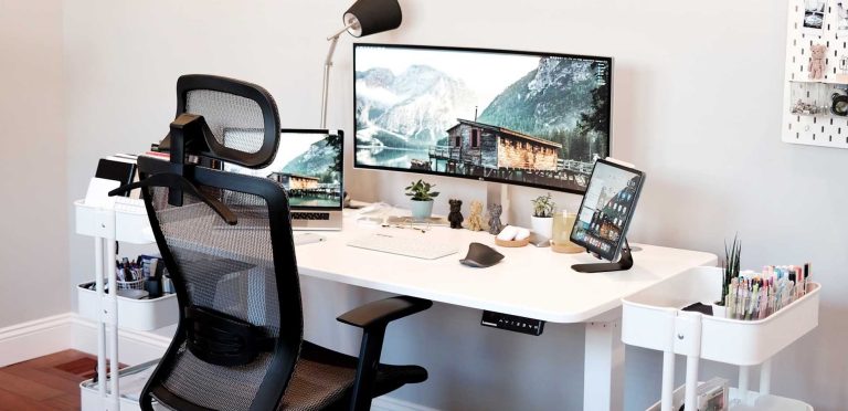 How Your Desk Layout Fits Into Your Overall Workspace Flow