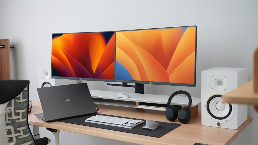 How to Connect Dual Monitors to One PC