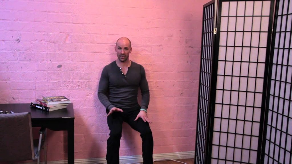 8 Important Office Exercises for Runners